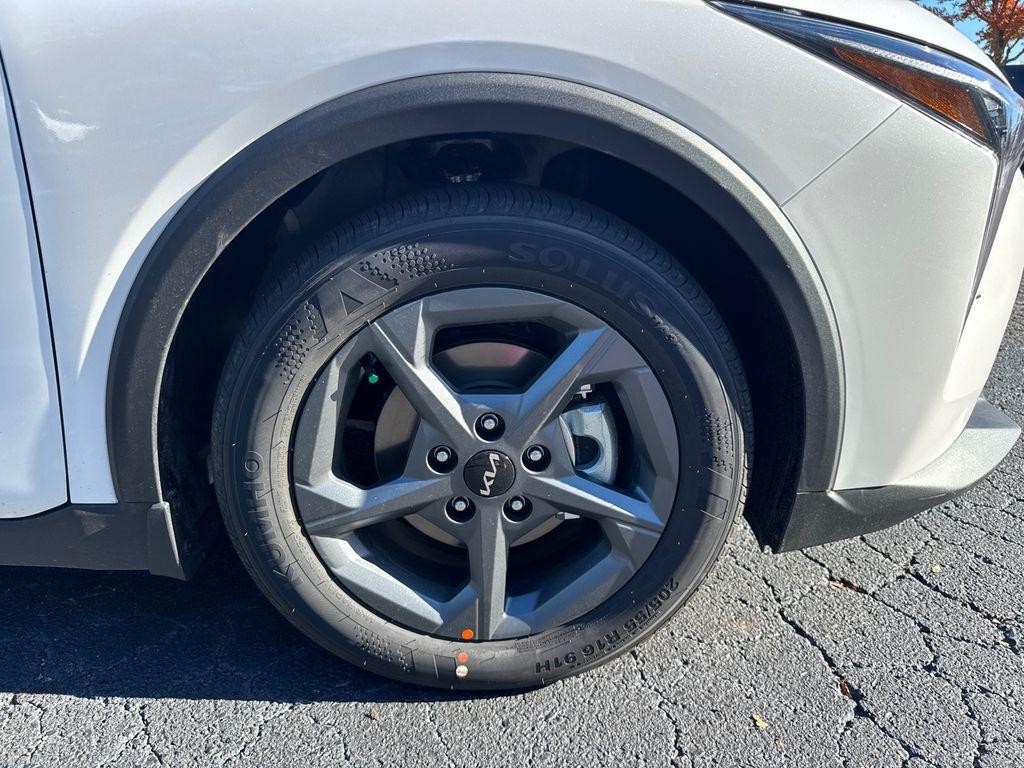 new 2025 Kia K4 car, priced at $23,878