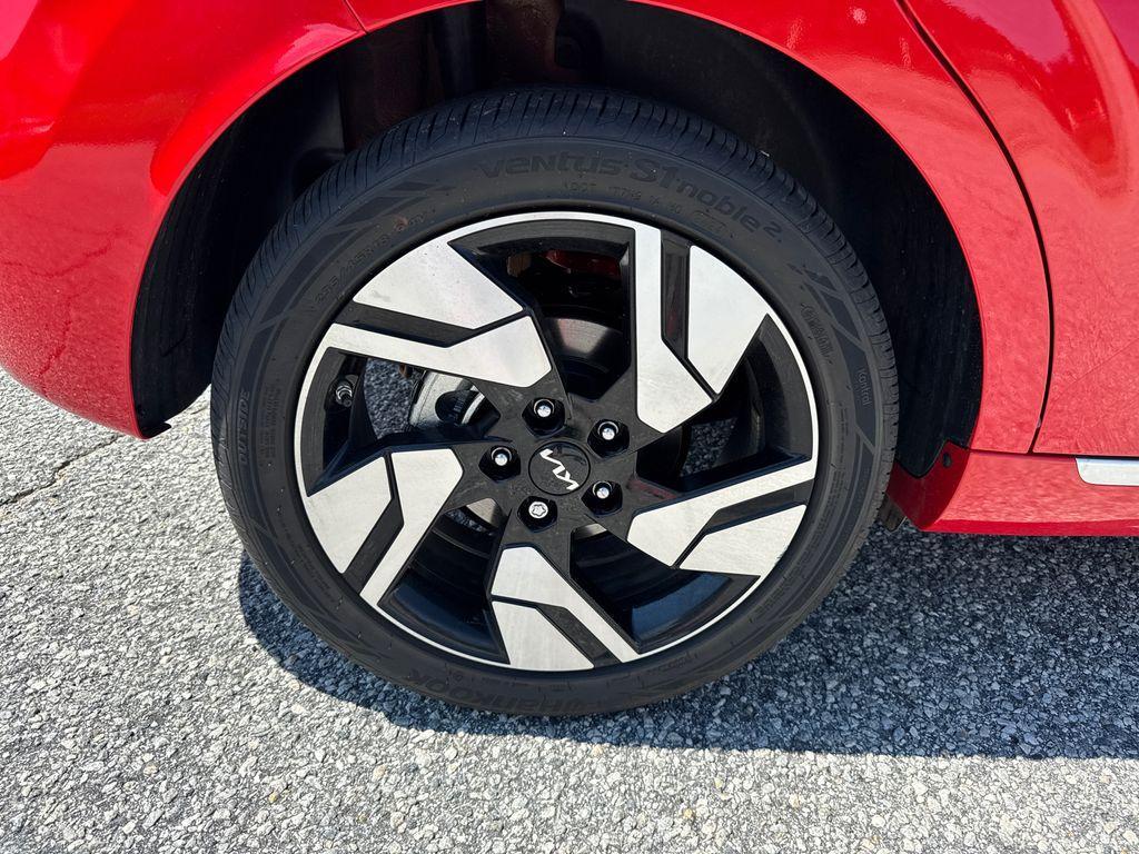 used 2025 Kia Soul car, priced at $24,898