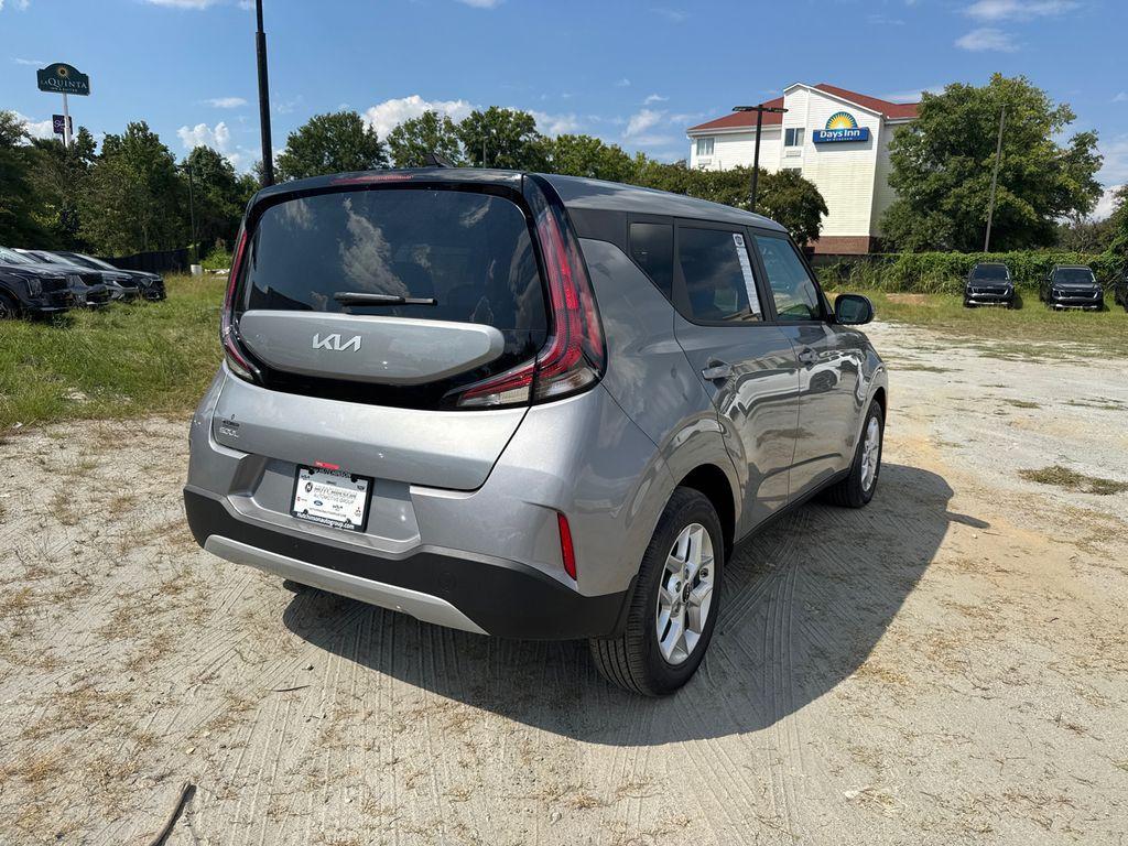 new 2025 Kia Soul car, priced at $23,532