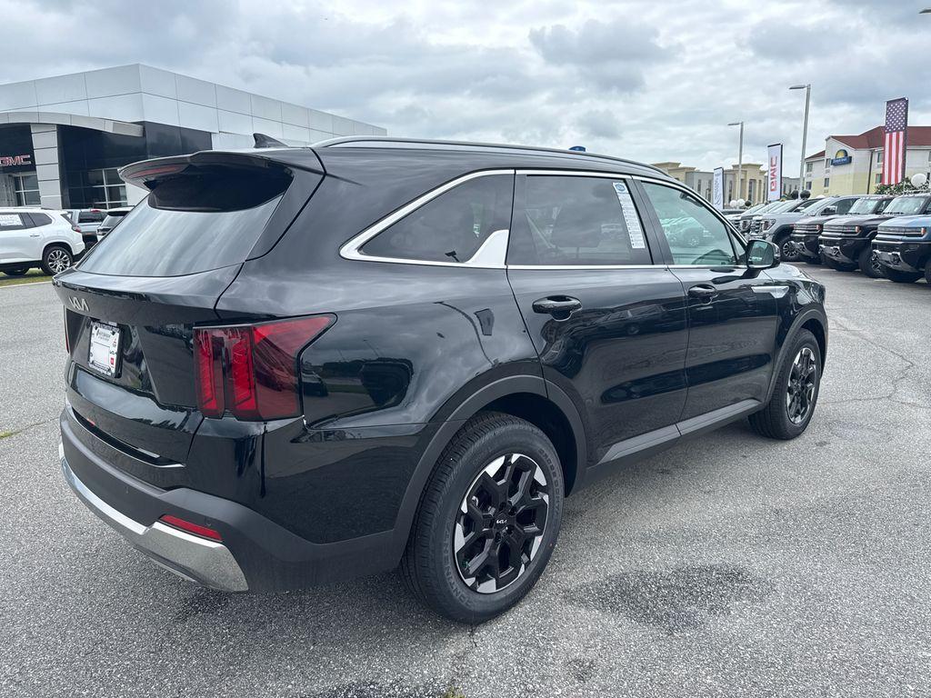 new 2025 Kia Sorento car, priced at $35,673