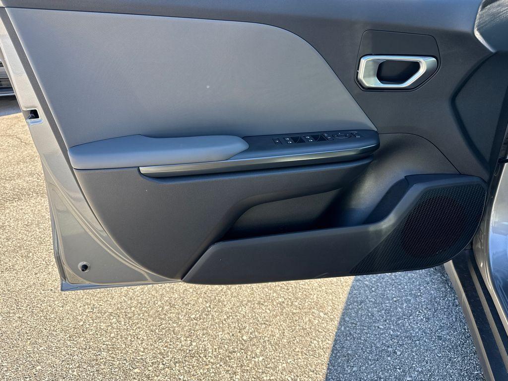 new 2025 Kia K4 car, priced at $23,503