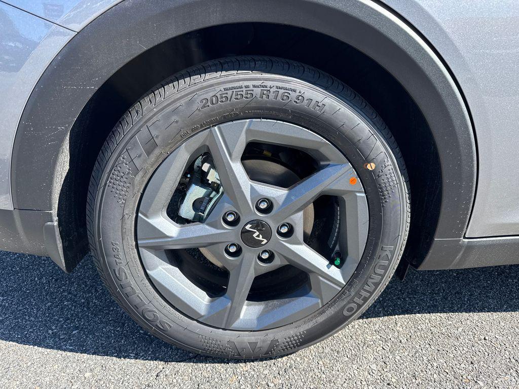 new 2025 Kia K4 car, priced at $23,503