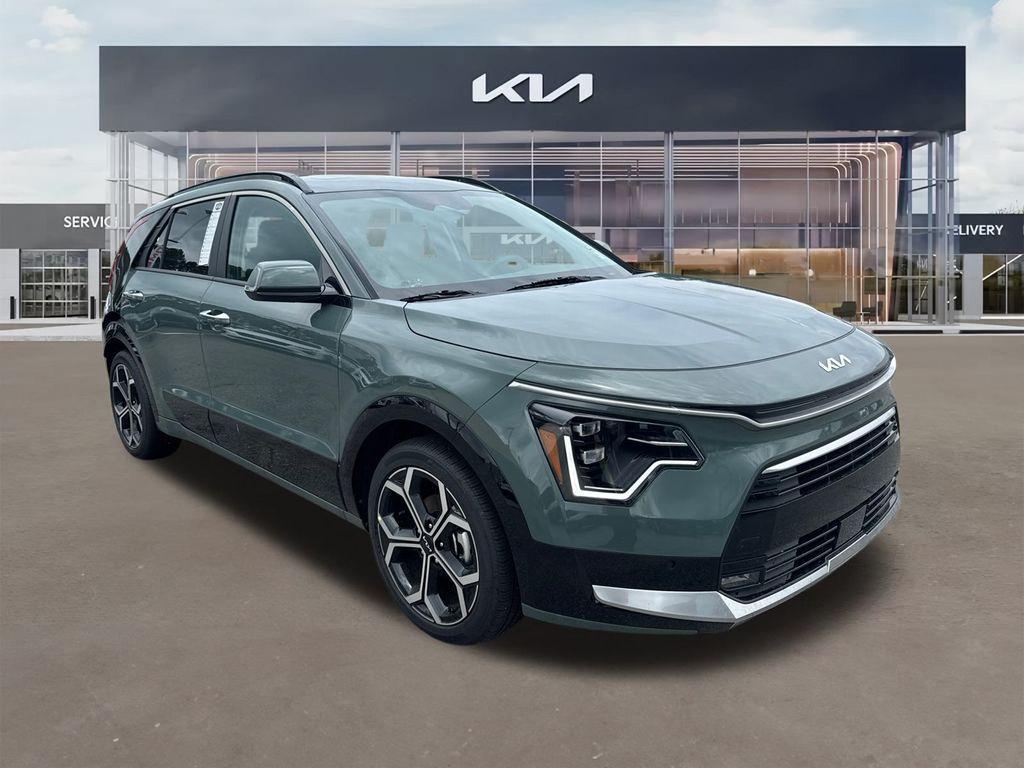 new 2025 Kia Niro car, priced at $35,692