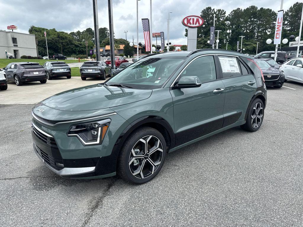 new 2025 Kia Niro car, priced at $35,692