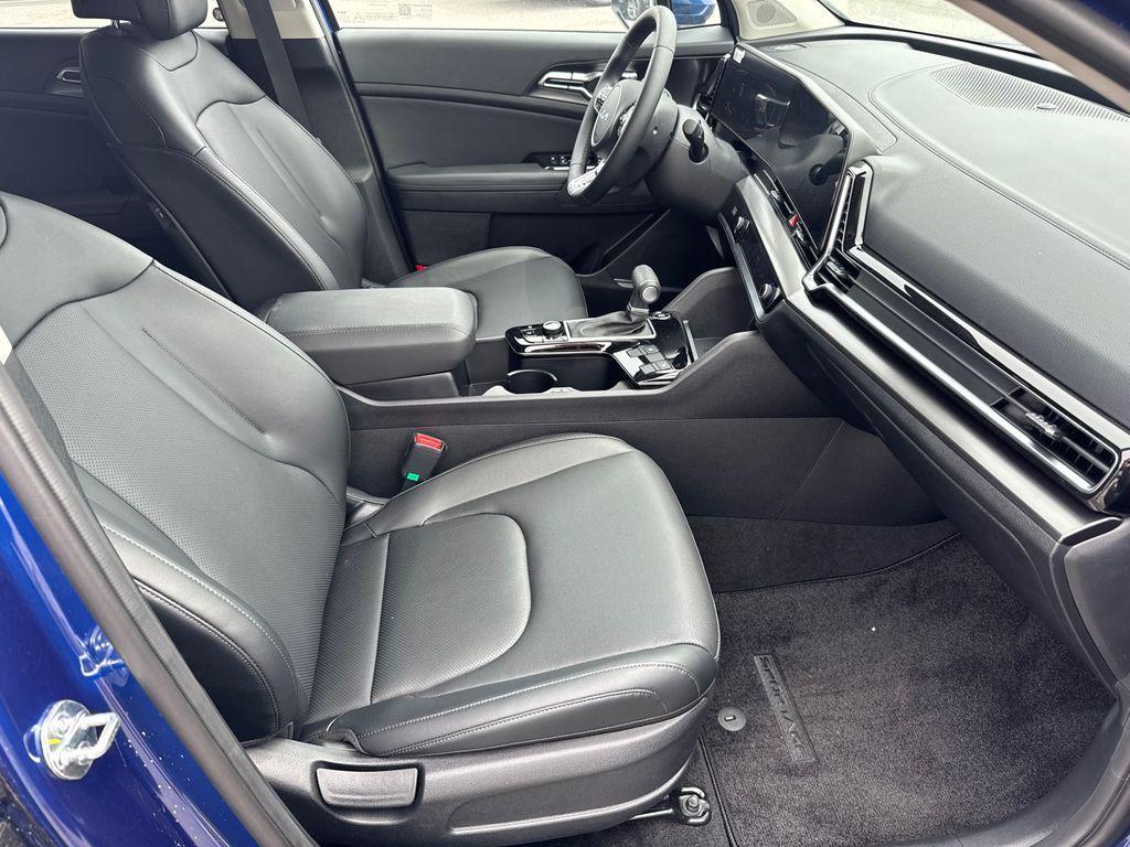 new 2024 Kia Sportage car, priced at $30,810