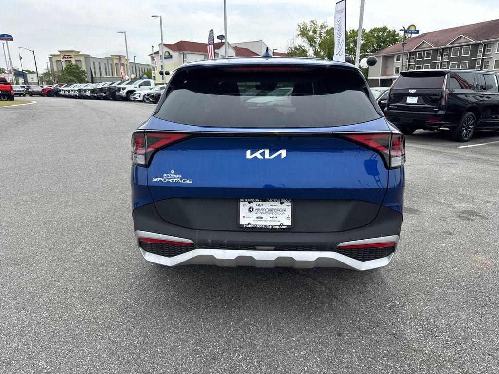 new 2024 Kia Sportage car, priced at $30,810