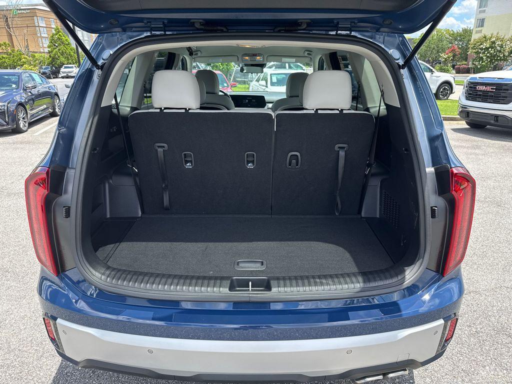 used 2024 Kia Telluride car, priced at $37,898
