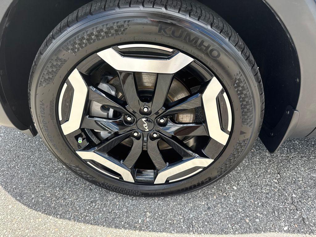 used 2024 Kia Telluride car, priced at $37,898