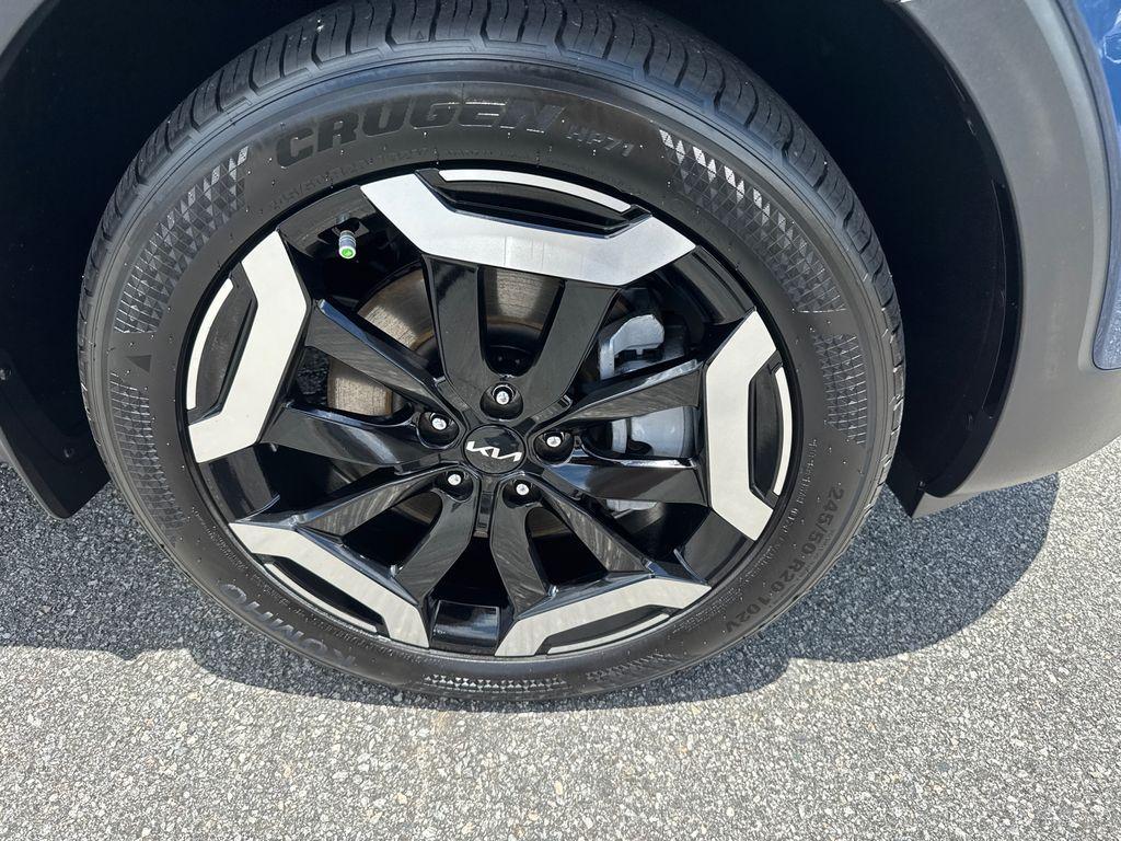 used 2024 Kia Telluride car, priced at $37,898