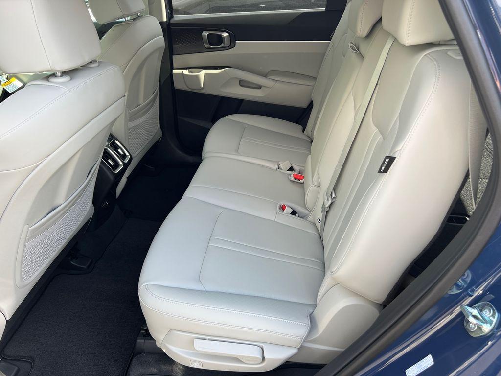 new 2025 Kia Sorento car, priced at $36,855