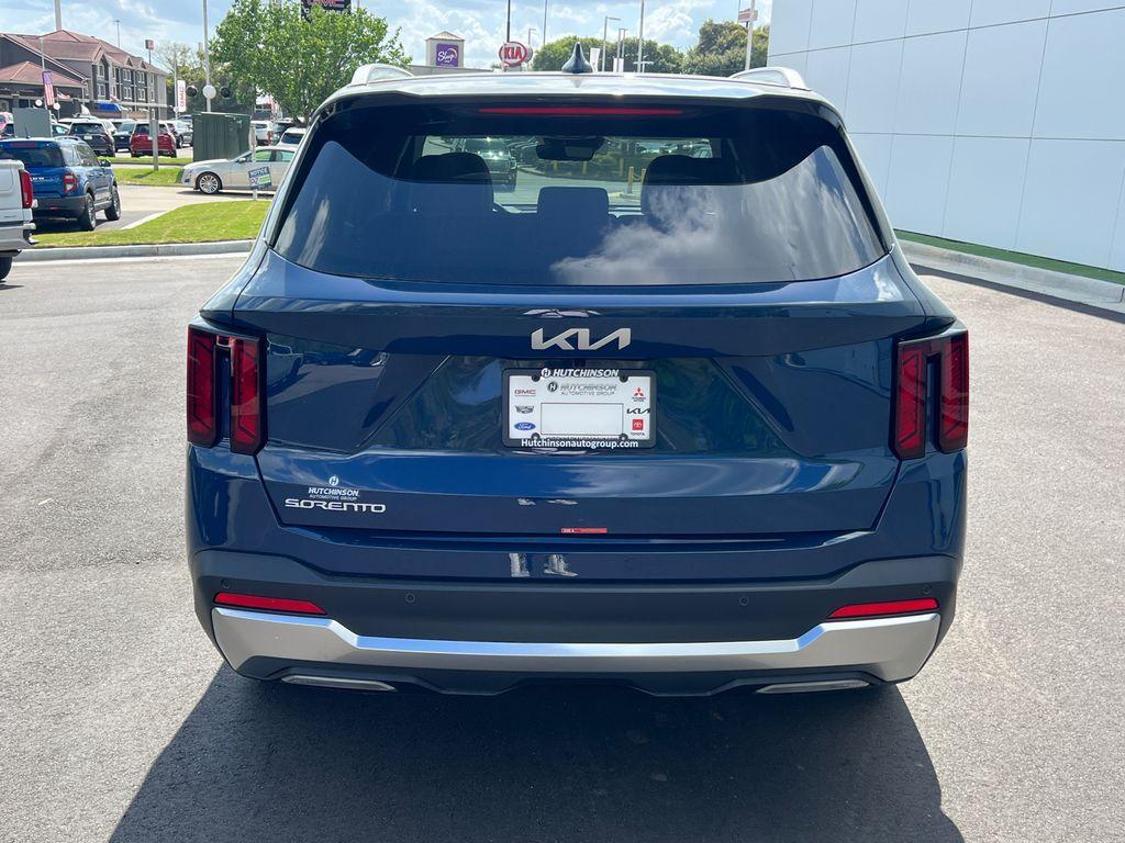 new 2025 Kia Sorento car, priced at $36,855