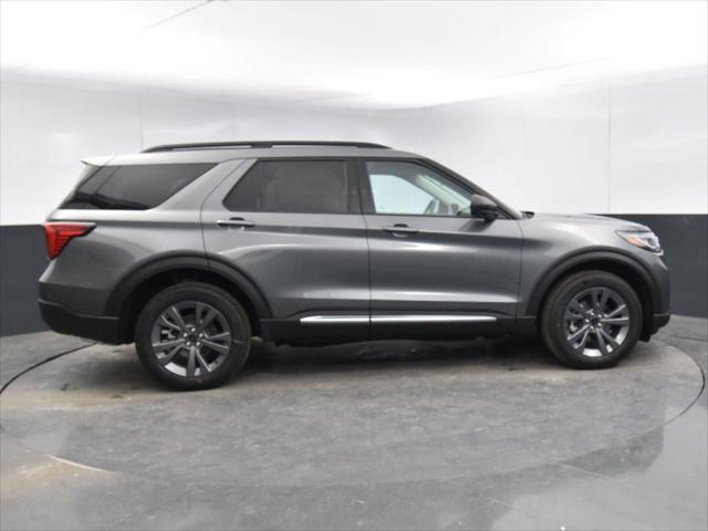 new 2025 Ford Explorer car, priced at $47,900