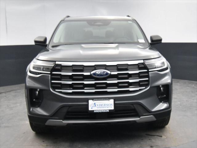 new 2025 Ford Explorer car, priced at $47,900