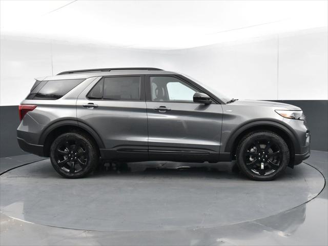 new 2024 Ford Explorer car, priced at $48,997