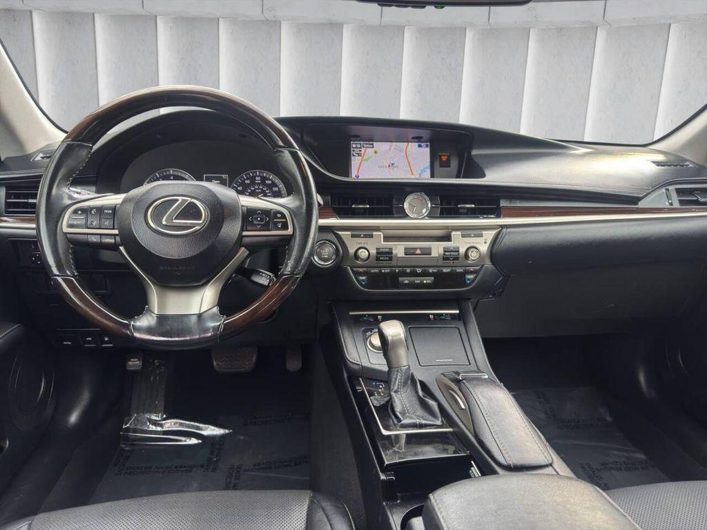 used 2016 Lexus ES 350 car, priced at $17,999