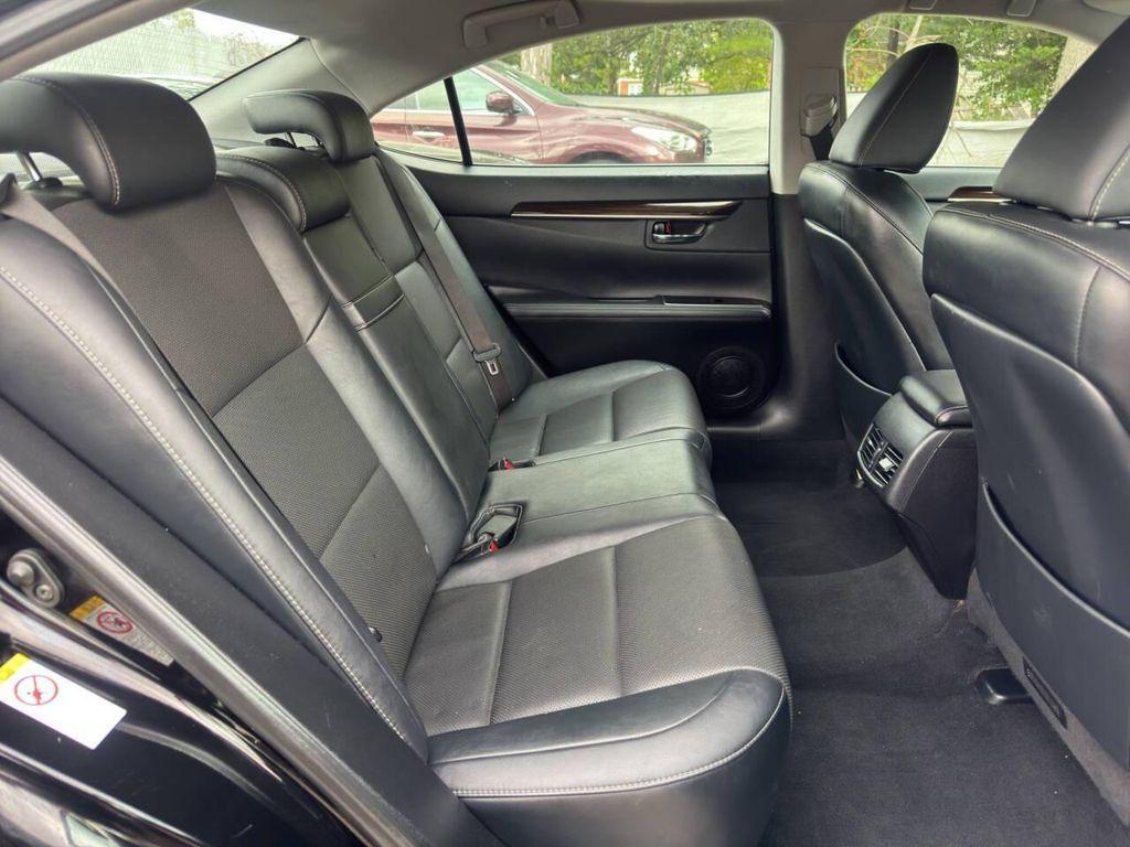 used 2016 Lexus ES 350 car, priced at $17,999