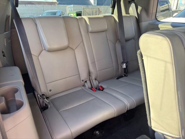 used 2013 Honda Pilot car, priced at $12,999