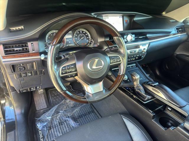 used 2016 Lexus ES 350 car, priced at $16,200