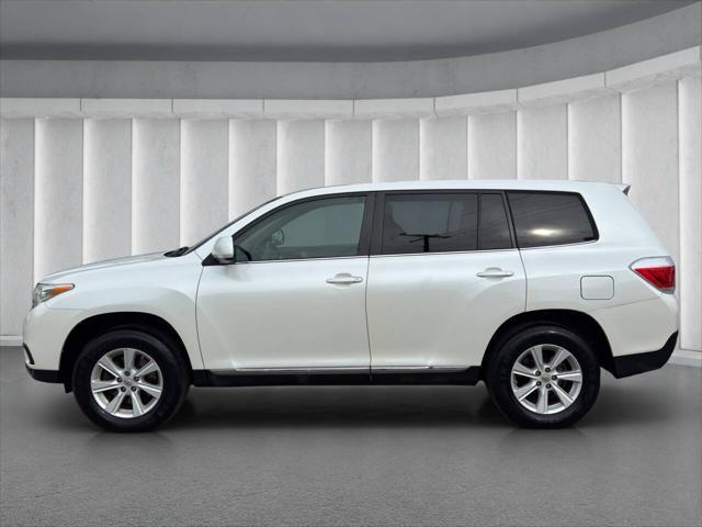 used 2012 Toyota Highlander car, priced at $13,999