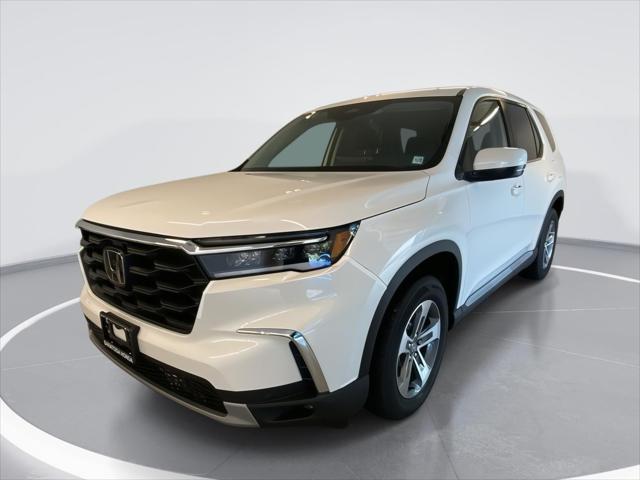 new 2025 Honda Pilot car, priced at $47,450