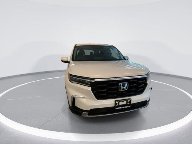 new 2025 Honda Pilot car, priced at $47,450