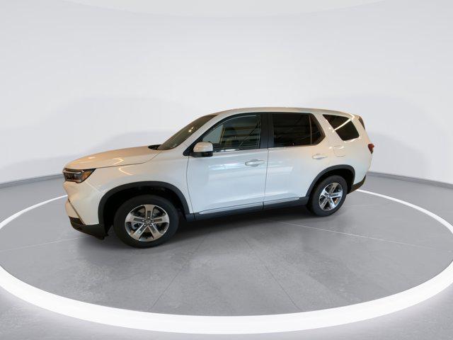 new 2025 Honda Pilot car, priced at $47,450