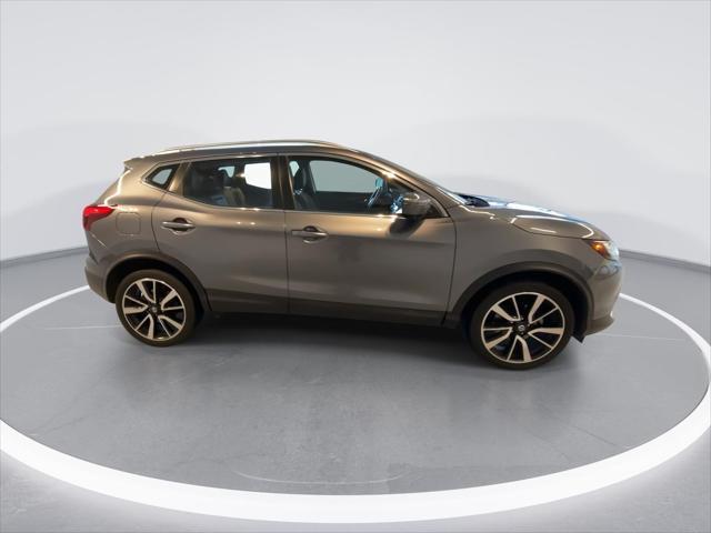 used 2019 Nissan Rogue Sport car, priced at $19,500