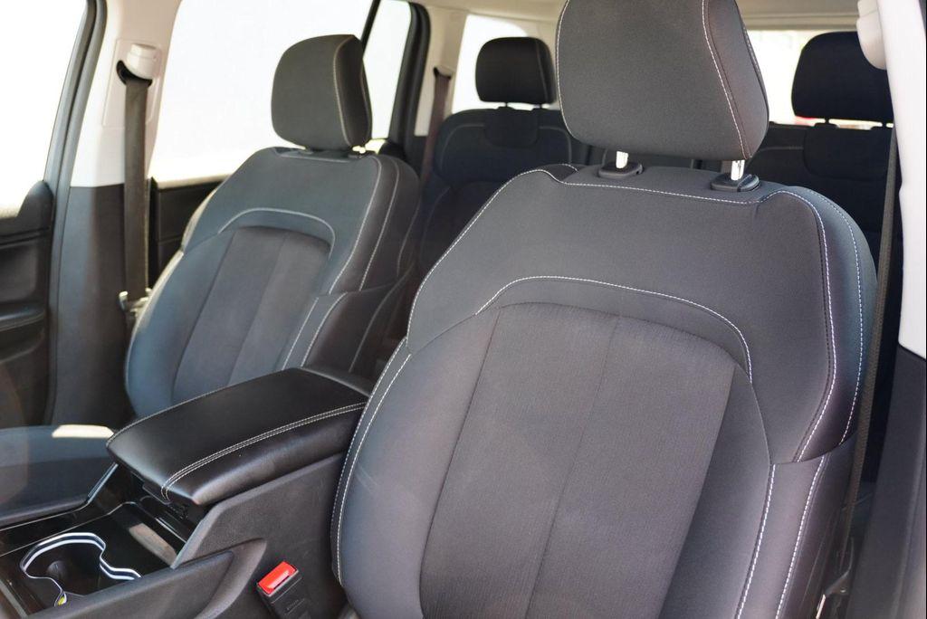 used 2023 Jeep Grand Cherokee car, priced at $24,019