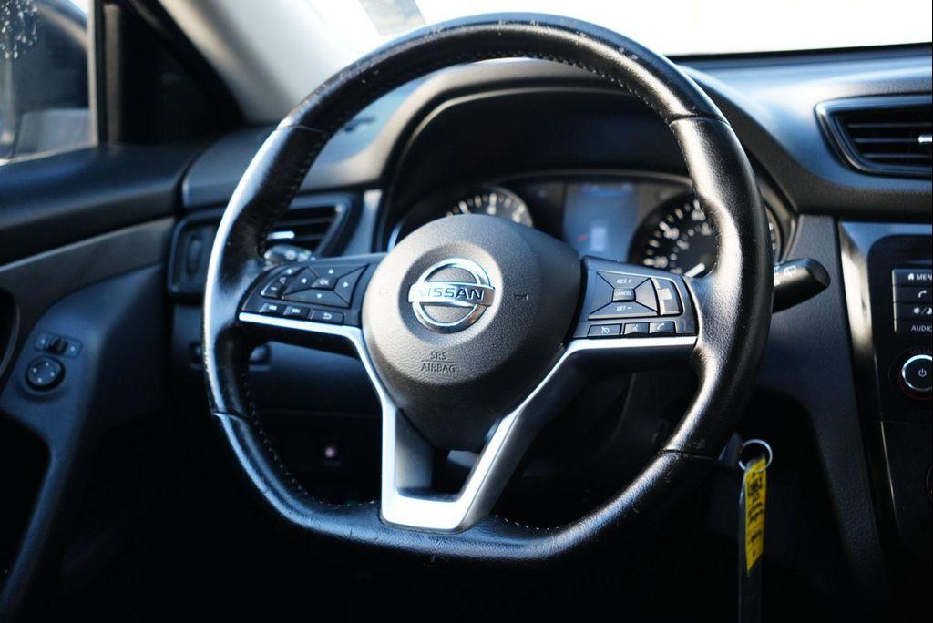 used 2020 Nissan Rogue car, priced at $14,819