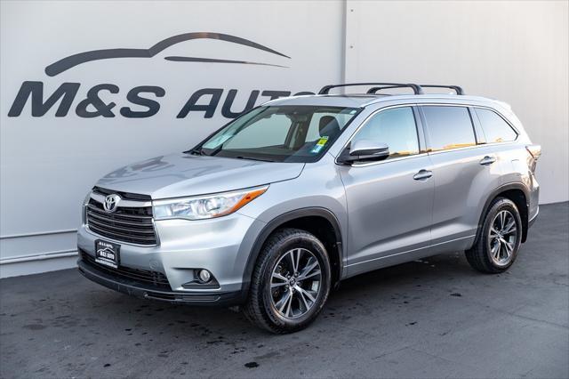 used 2016 Toyota Highlander car, priced at $15,879