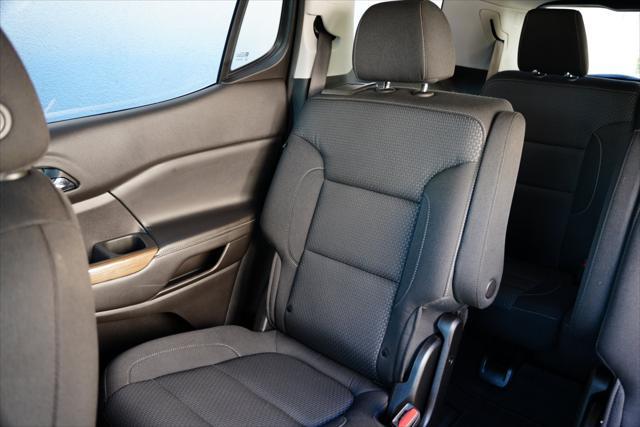 used 2022 GMC Acadia car, priced at $18,888