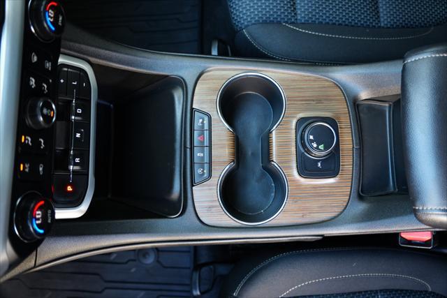 used 2022 GMC Acadia car, priced at $18,888