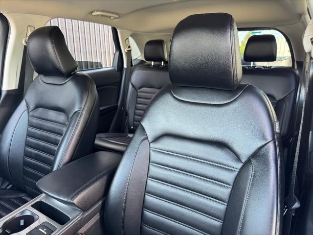 used 2023 Ford Edge car, priced at $21,889