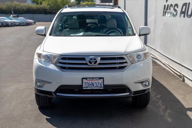 used 2013 Toyota Highlander car, priced at $16,449