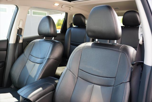 used 2017 Nissan Rogue car, priced at $12,048