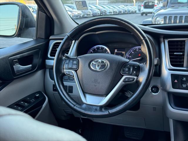 used 2018 Toyota Highlander car, priced at $23,449