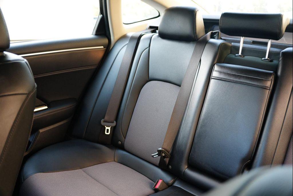 used 2018 Honda Clarity Plug-In Hybrid car, priced at $18,901