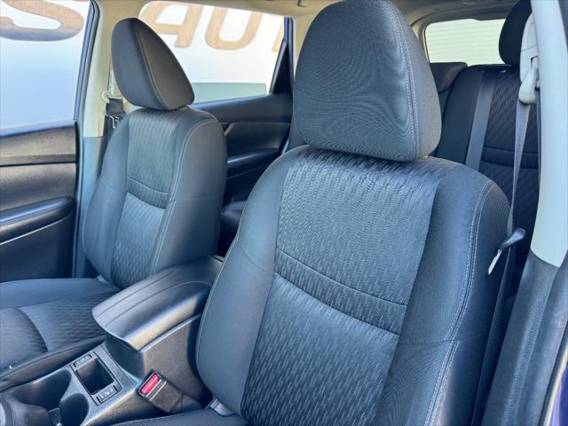 used 2019 Nissan Rogue car, priced at $13,401