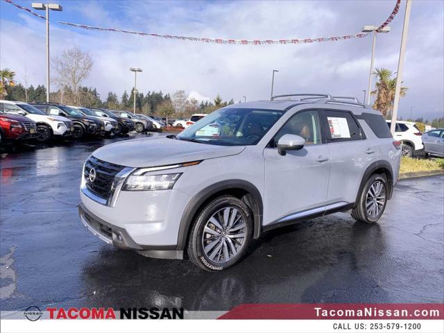 used 2022 Nissan Pathfinder car, priced at $39,900