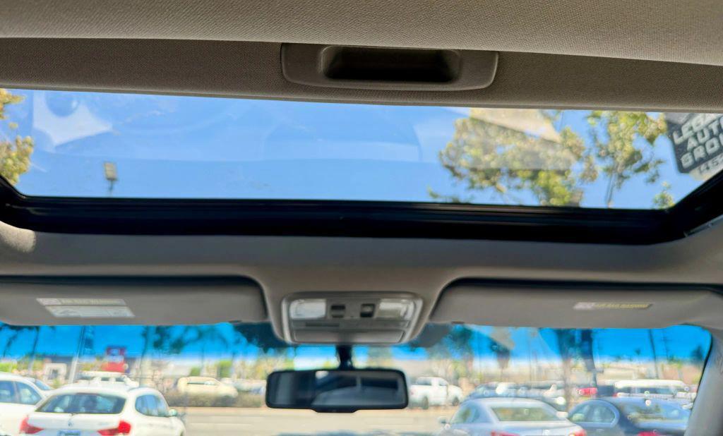 used 2011 Honda Pilot car, priced at $10,495
