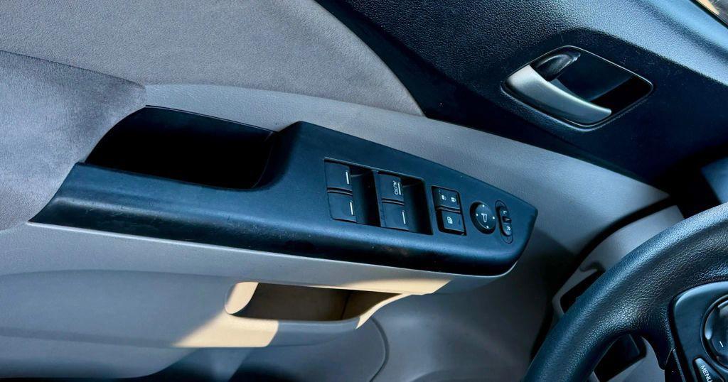 used 2013 Honda CR-V car, priced at $11,495