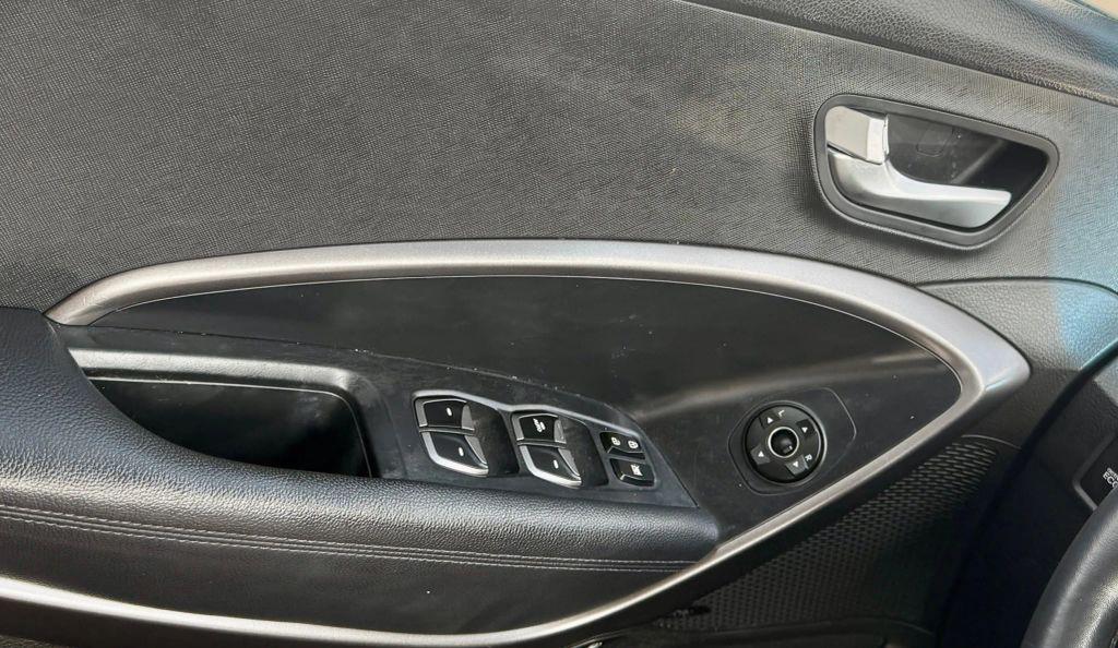 used 2013 Hyundai Santa Fe car, priced at $9,495