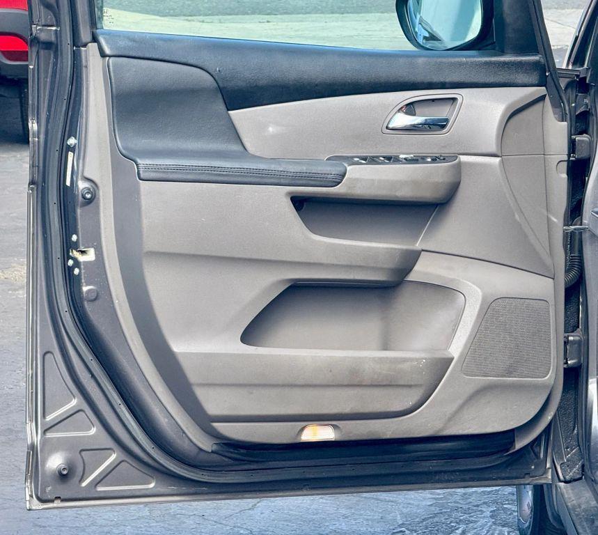 used 2014 Honda Odyssey car, priced at $12,250