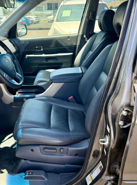 used 2007 Honda Pilot car, priced at $9,495