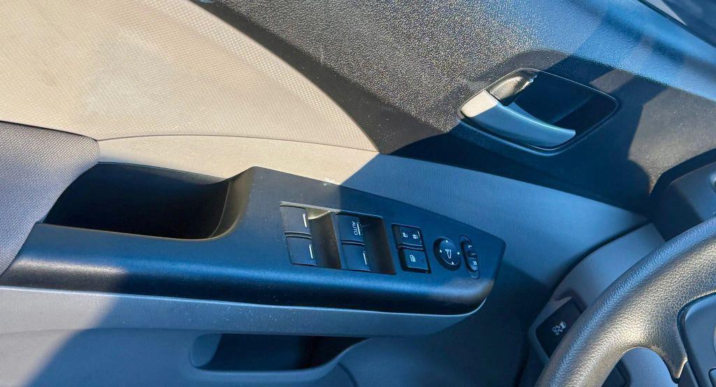 used 2012 Honda CR-V car, priced at $9,995