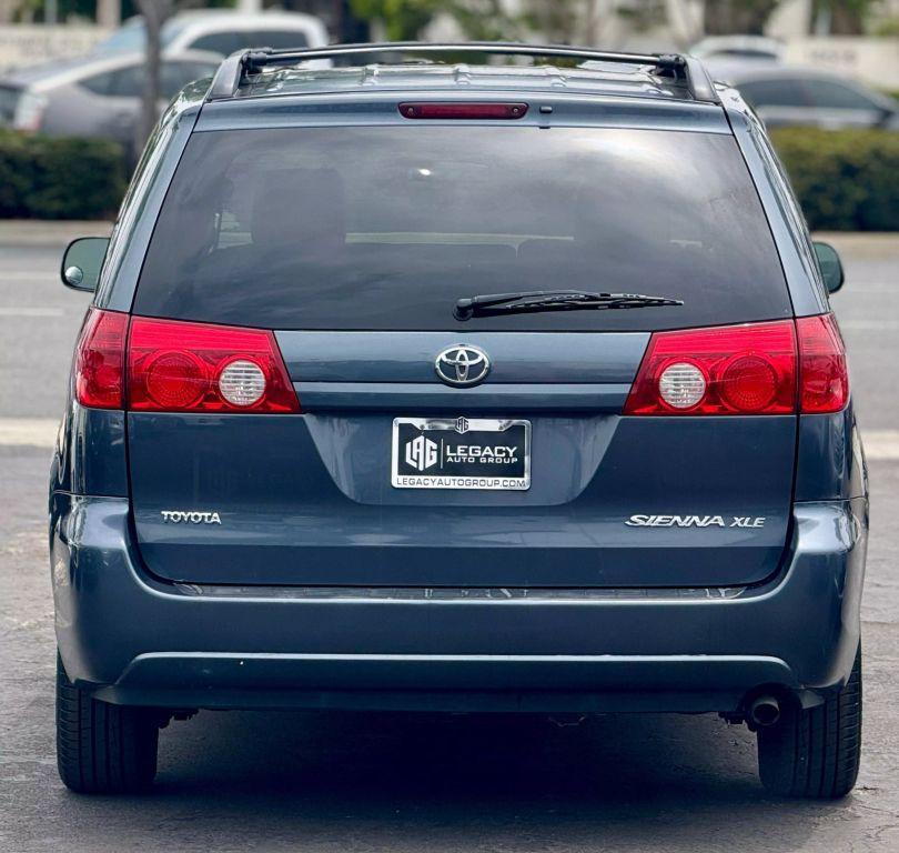 used 2006 Toyota Sienna car, priced at $8,695