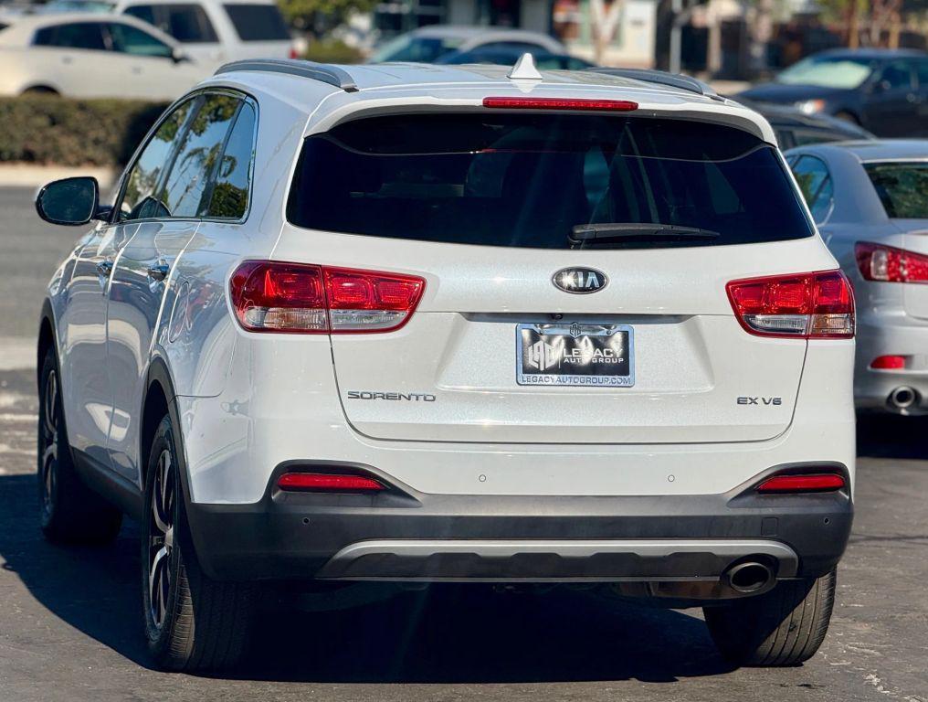 used 2016 Kia Sorento car, priced at $11,495