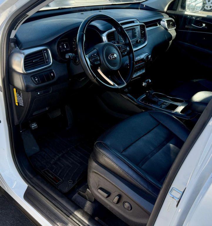 used 2016 Kia Sorento car, priced at $11,495