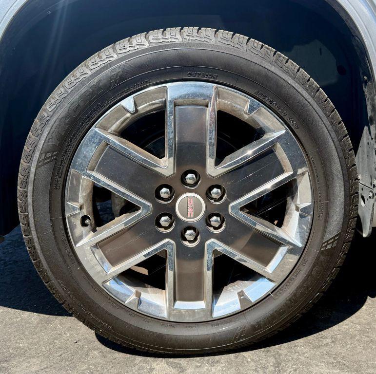 used 2012 GMC Acadia car, priced at $9,295