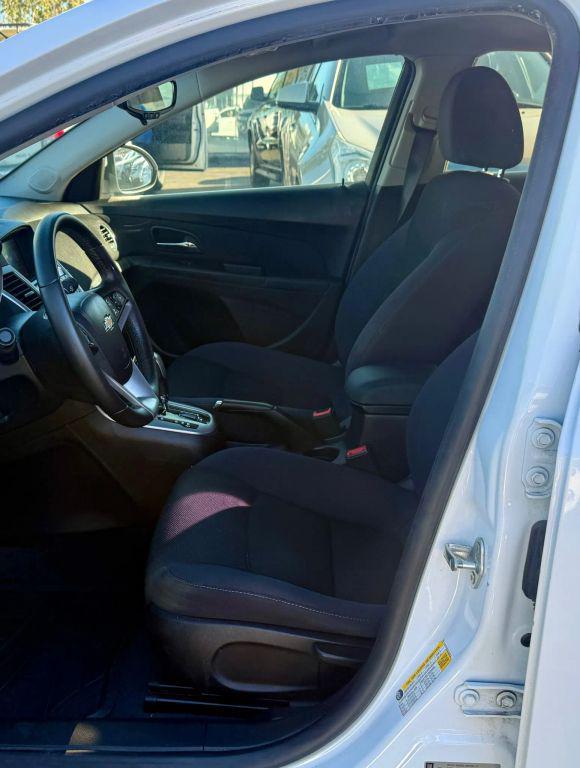 used 2014 Chevrolet Cruze car, priced at $7,995